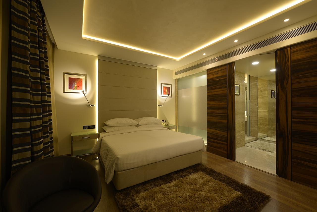 Genesis Hotel Near Mumbai Airport Exteriör bild