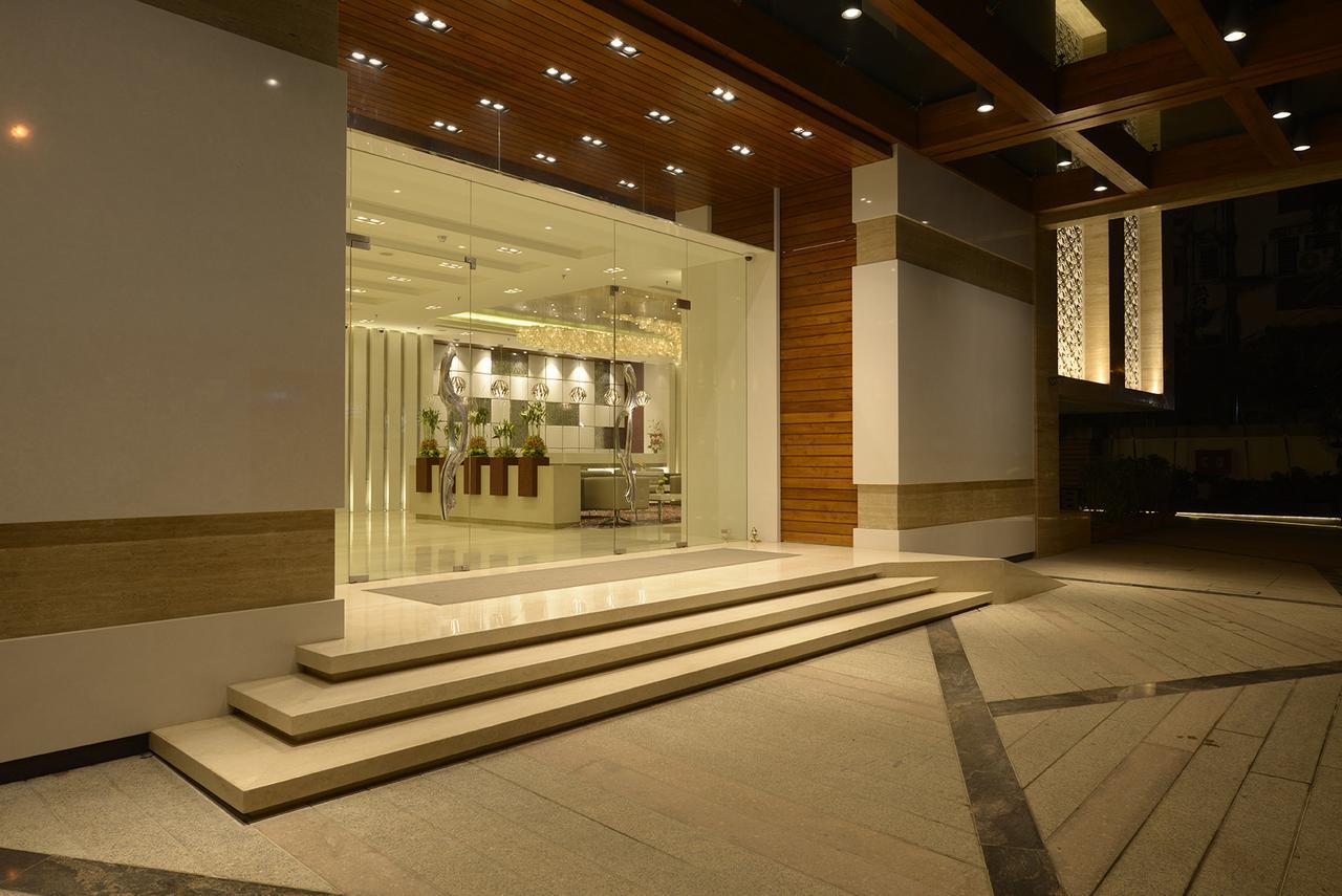 Genesis Hotel Near Mumbai Airport Exteriör bild