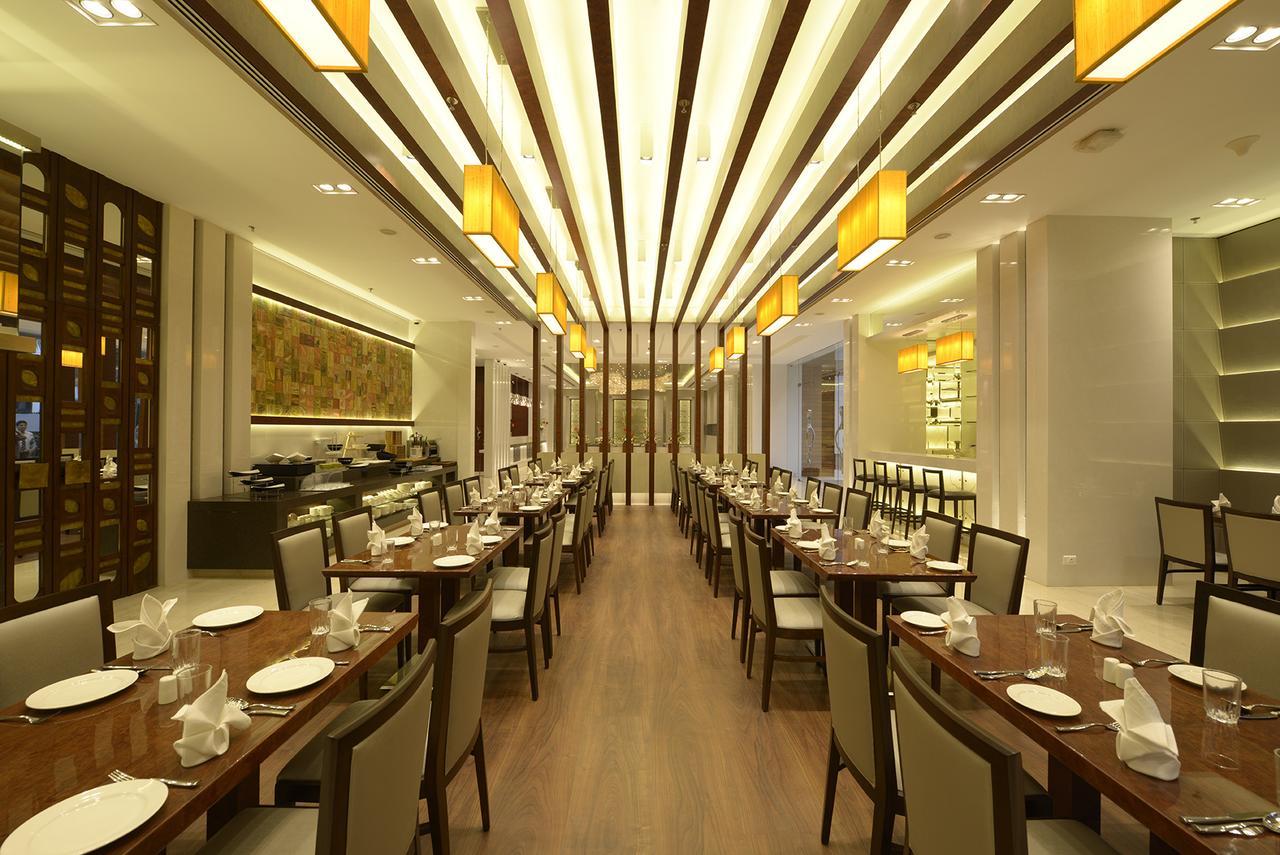 Genesis Hotel Near Mumbai Airport Exteriör bild