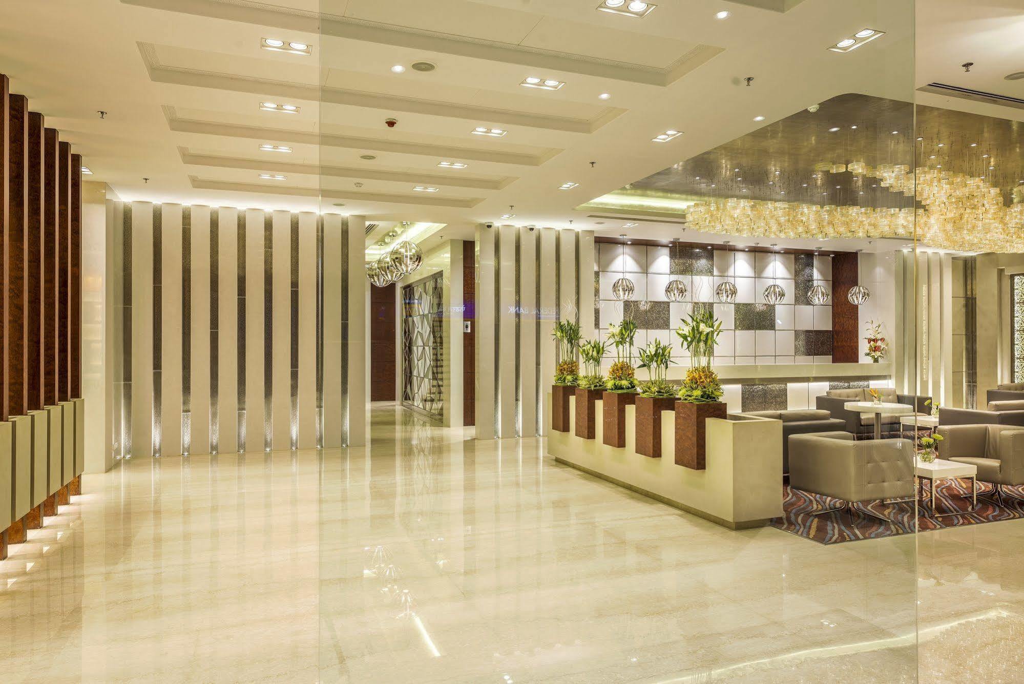 Genesis Hotel Near Mumbai Airport Exteriör bild